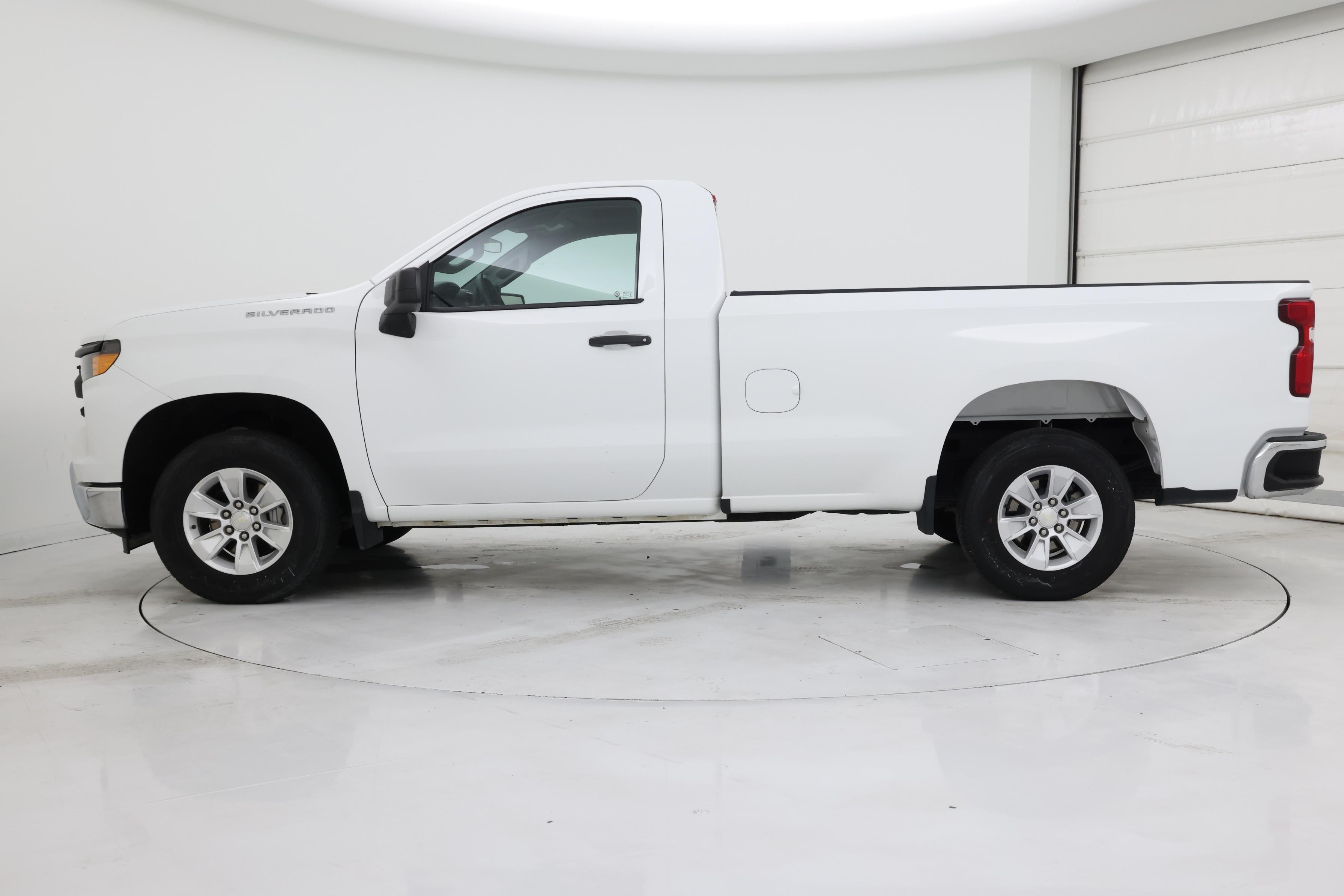 Thumbnail: 2022 Chevrolet Silverado 1500 - 3