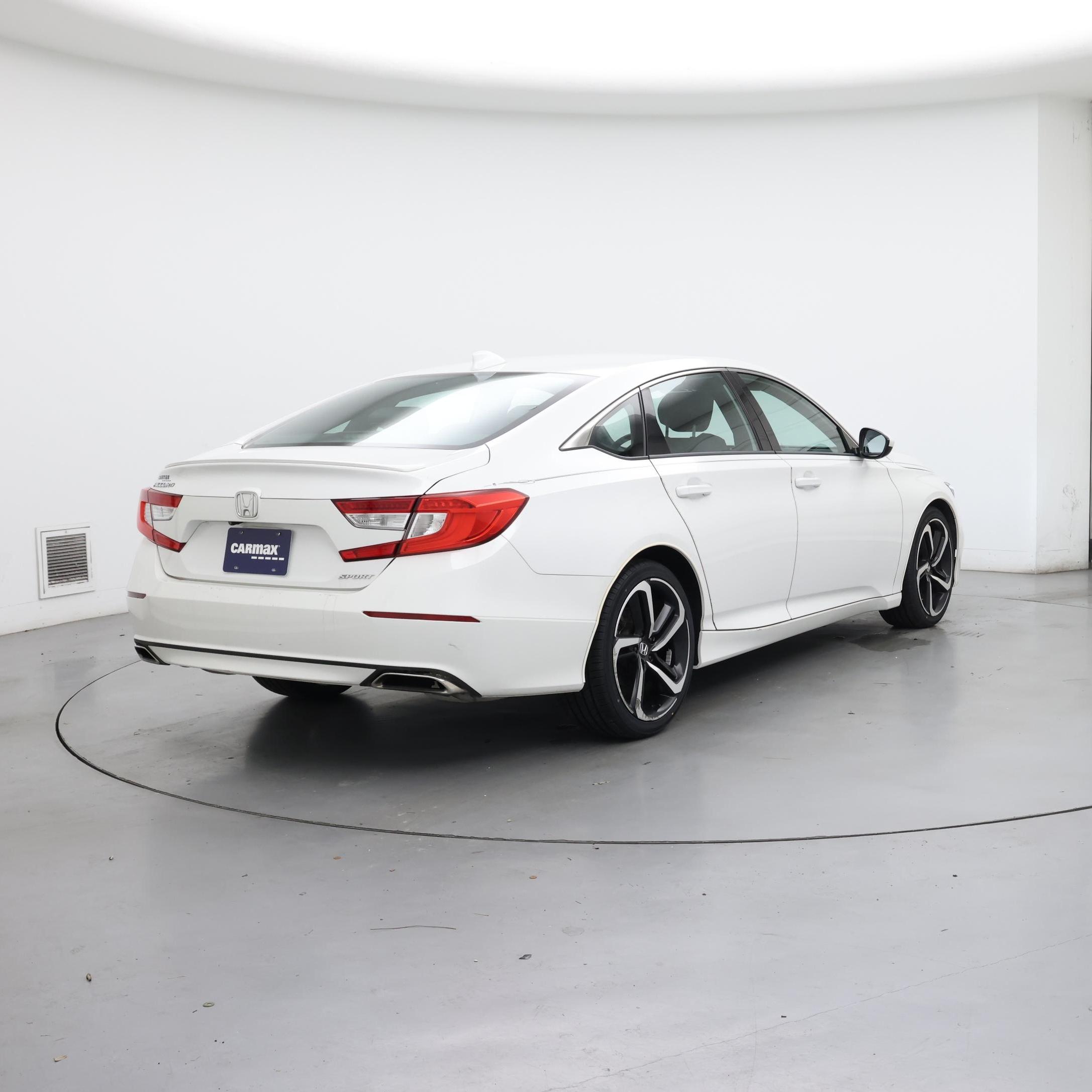 Thumbnail: 2019 Honda Accord - 8