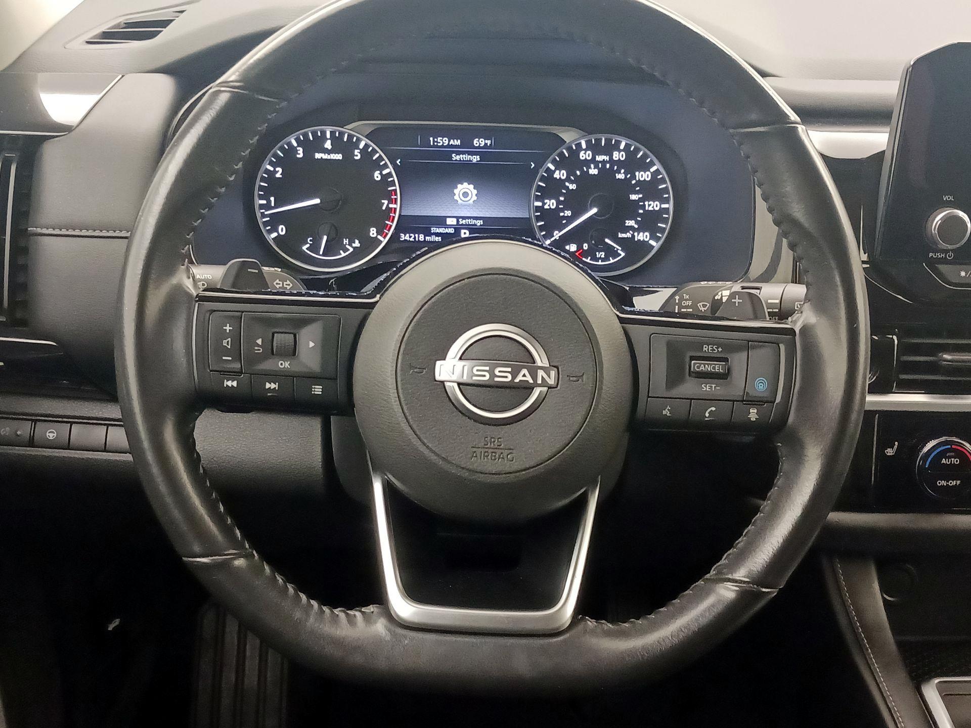 Thumbnail: 2022 Nissan Pathfinder - 10