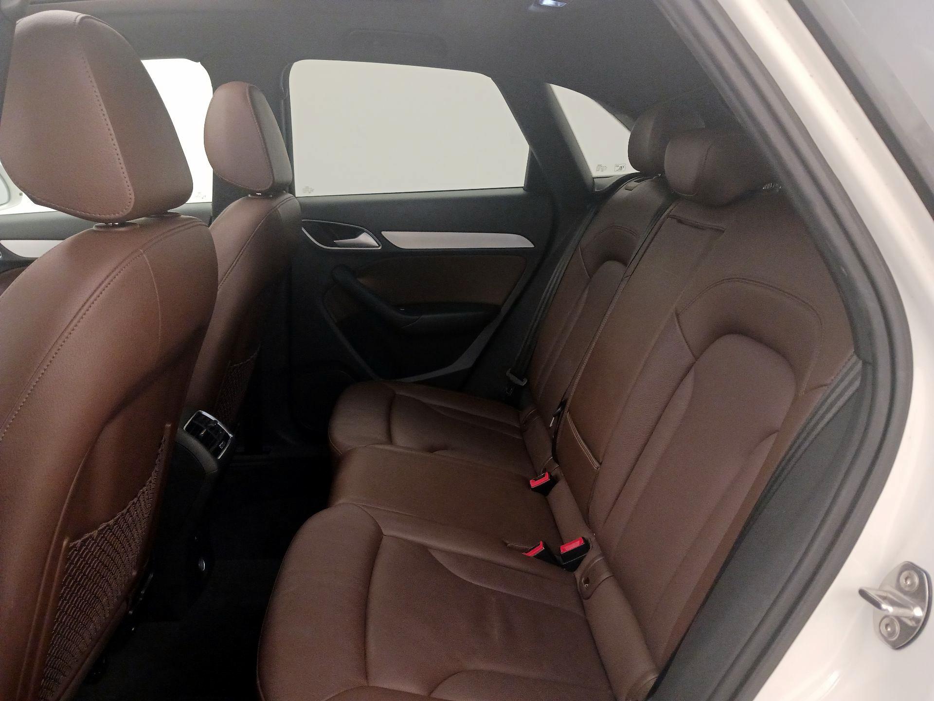 Thumbnail: 2018 Audi Q3 - 19