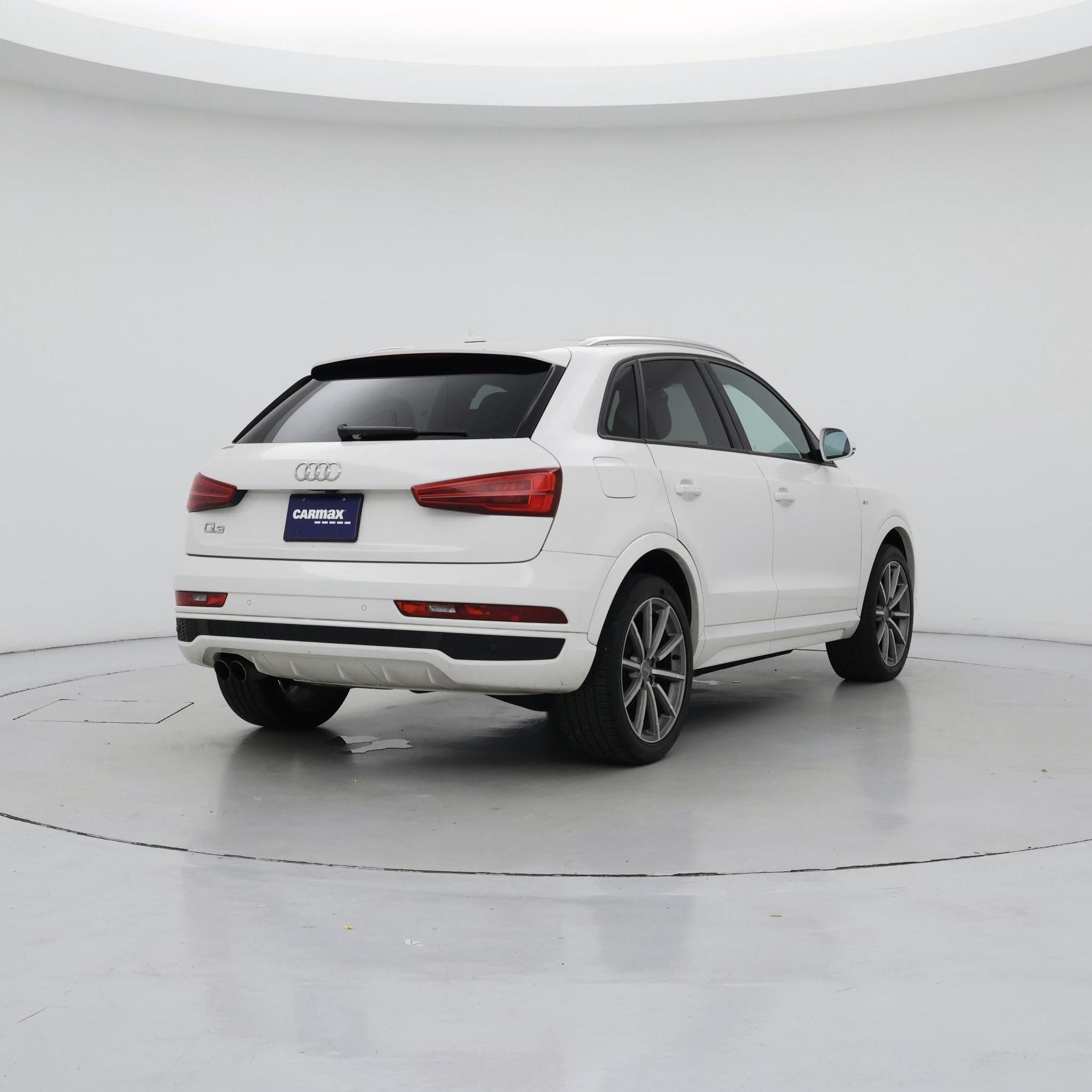Thumbnail: 2018 Audi Q3 - 8