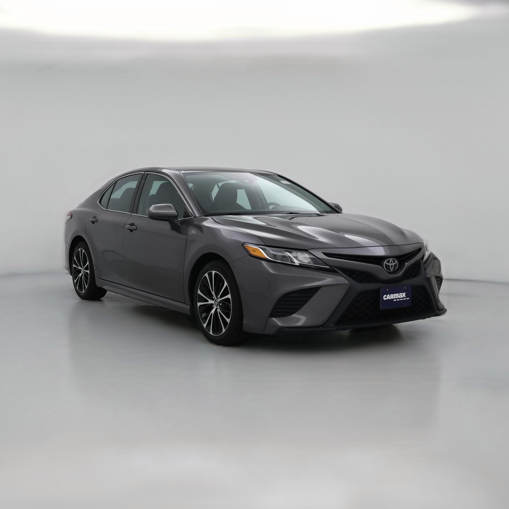Thumbnail: 2019 Toyota Camry - 1