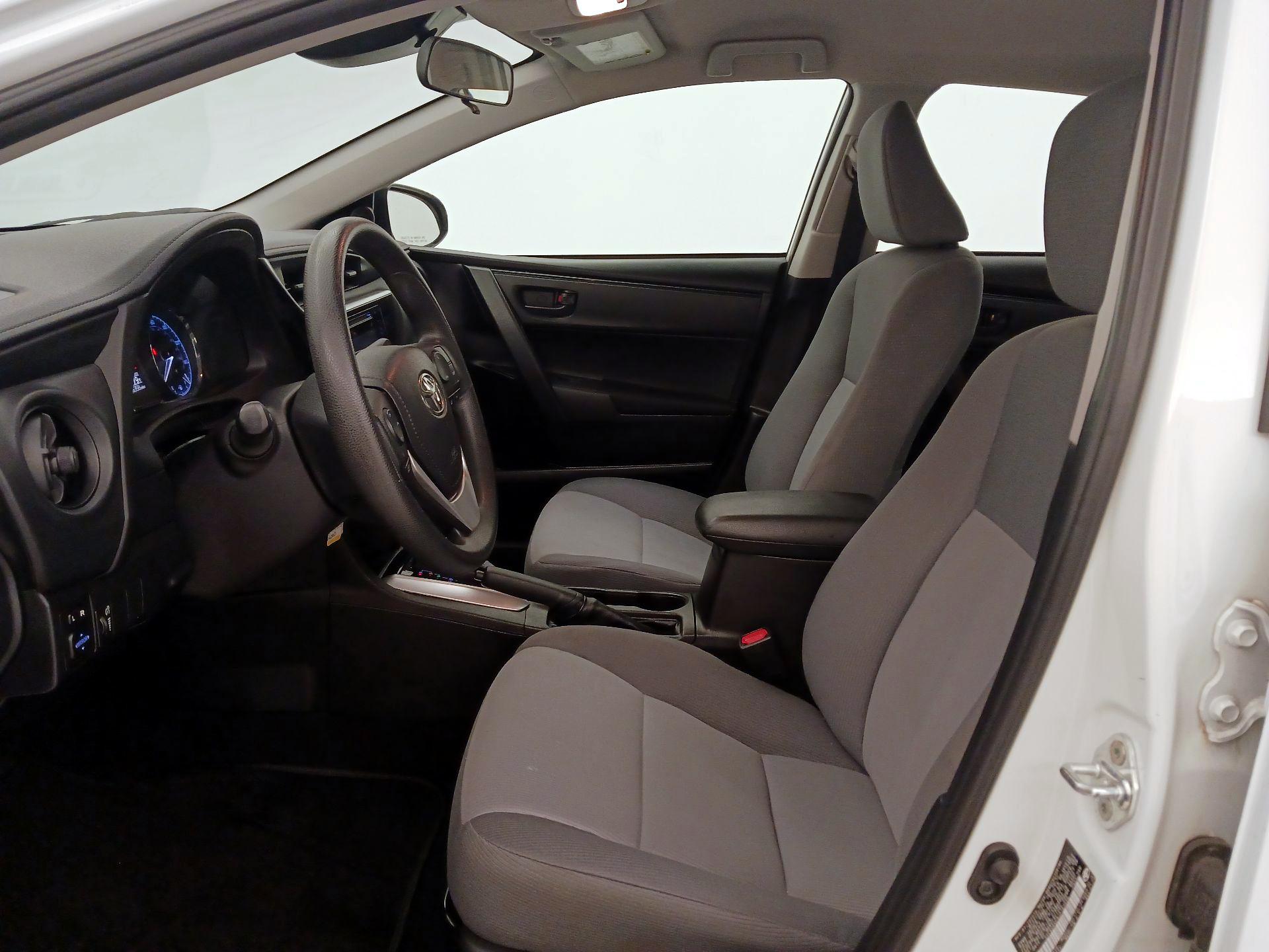 Thumbnail: 2018 Toyota Corolla - 11