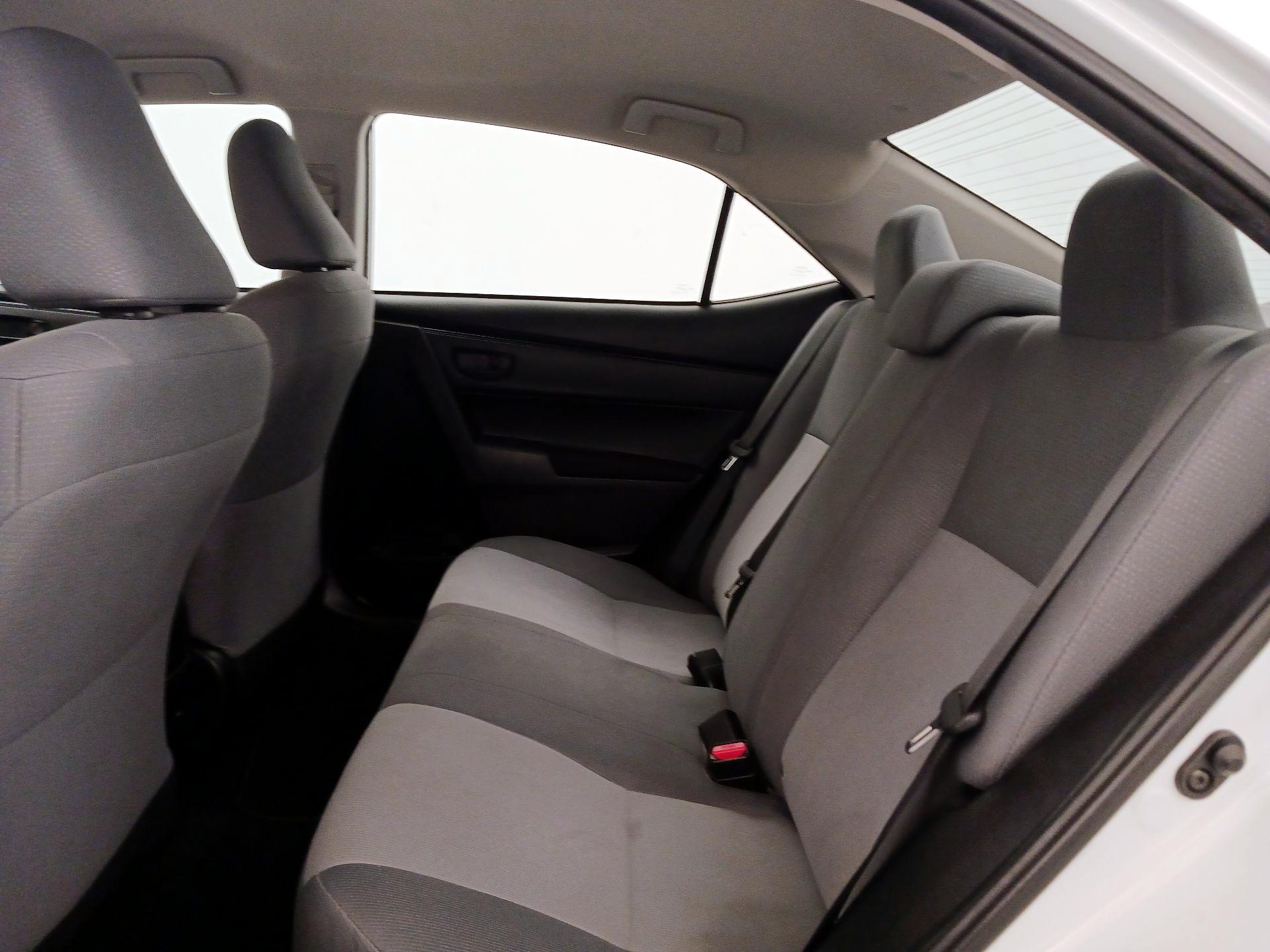 Thumbnail: 2018 Toyota Corolla - 19