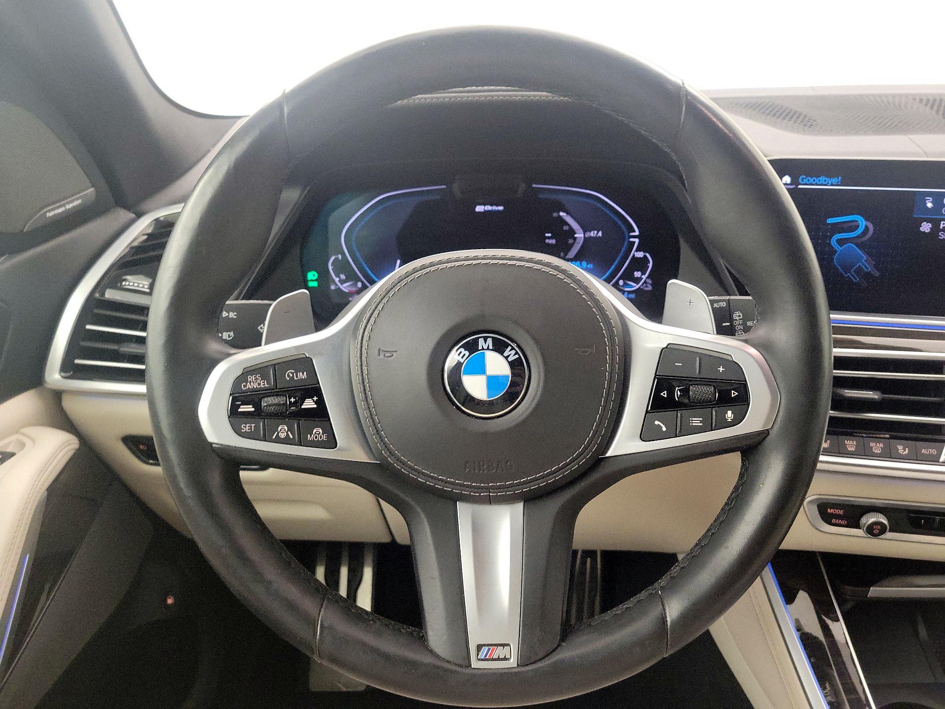 Thumbnail: 2021 BMW X5 - 10