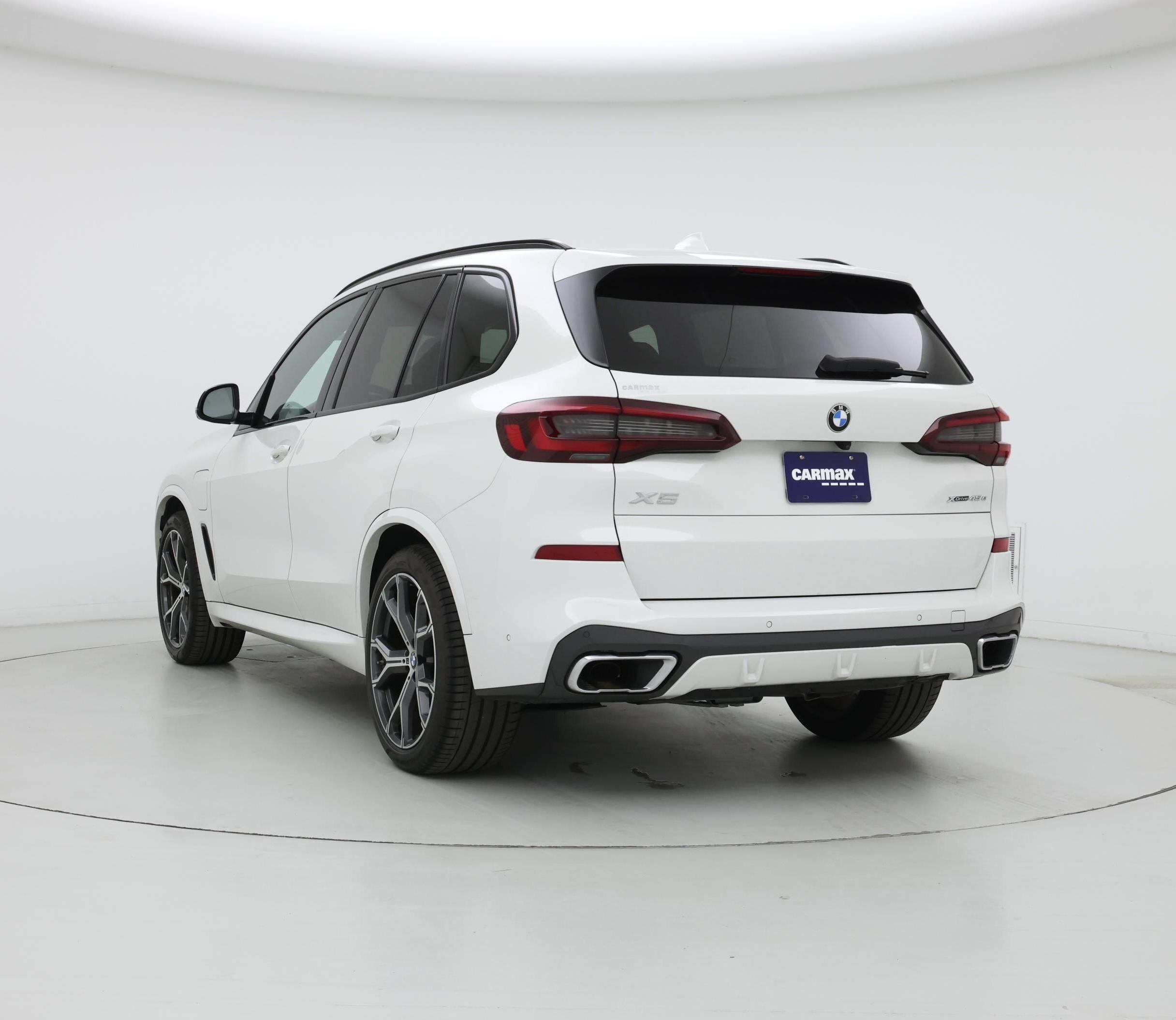 Thumbnail: 2021 BMW X5 - 2