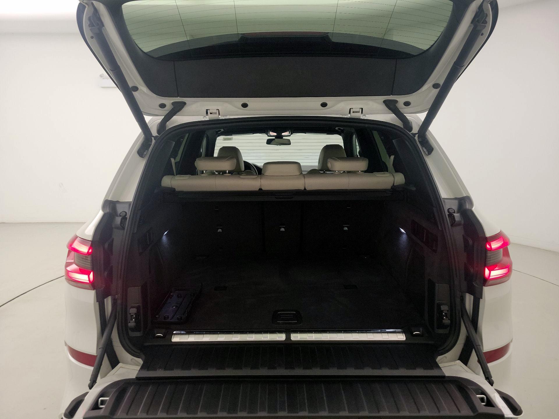 Thumbnail: 2021 BMW X5 - 20