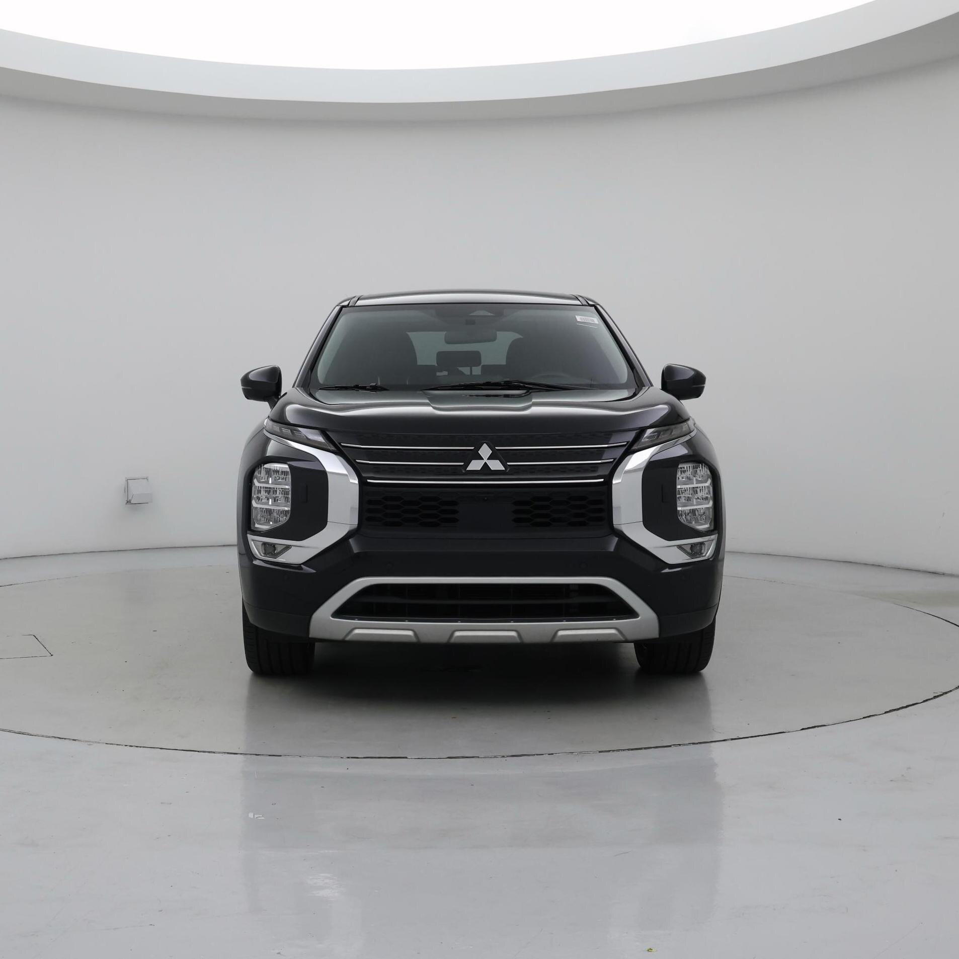 Thumbnail: 2022 Mitsubishi Outlander - 5