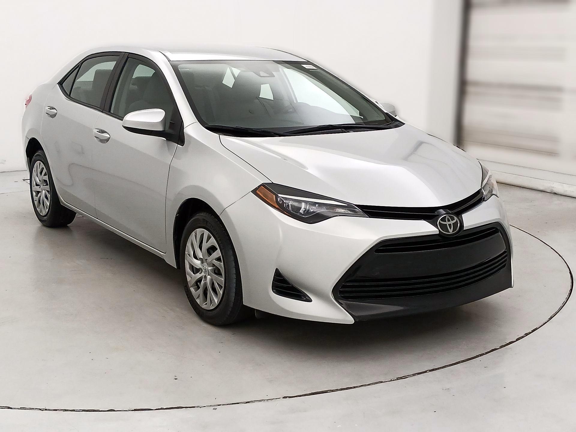 Thumbnail: 2018 Toyota Corolla - 1