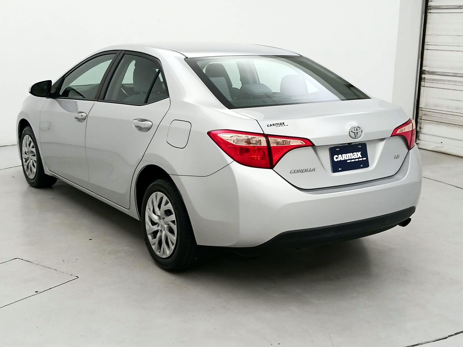 Thumbnail: 2018 Toyota Corolla - 7