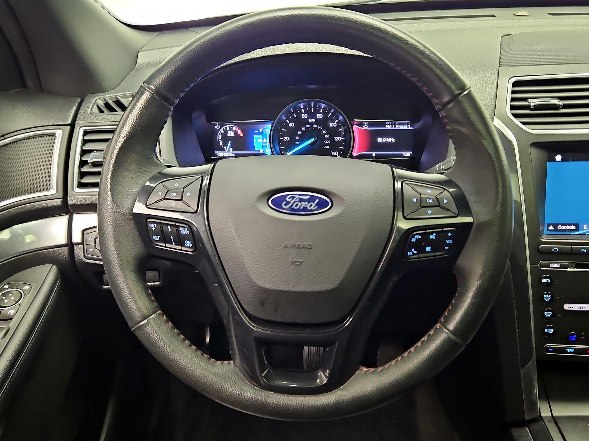 Thumbnail: 2018 Ford Explorer - 10