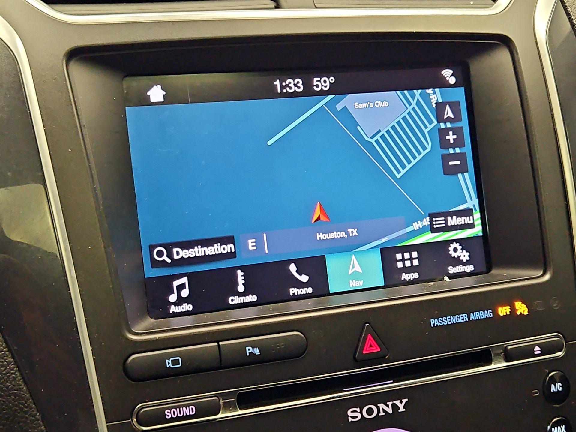 Thumbnail: 2018 Ford Explorer - 14