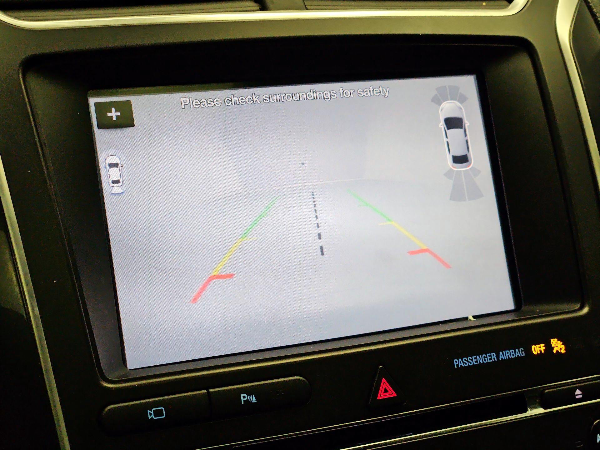 Thumbnail: 2018 Ford Explorer - 15