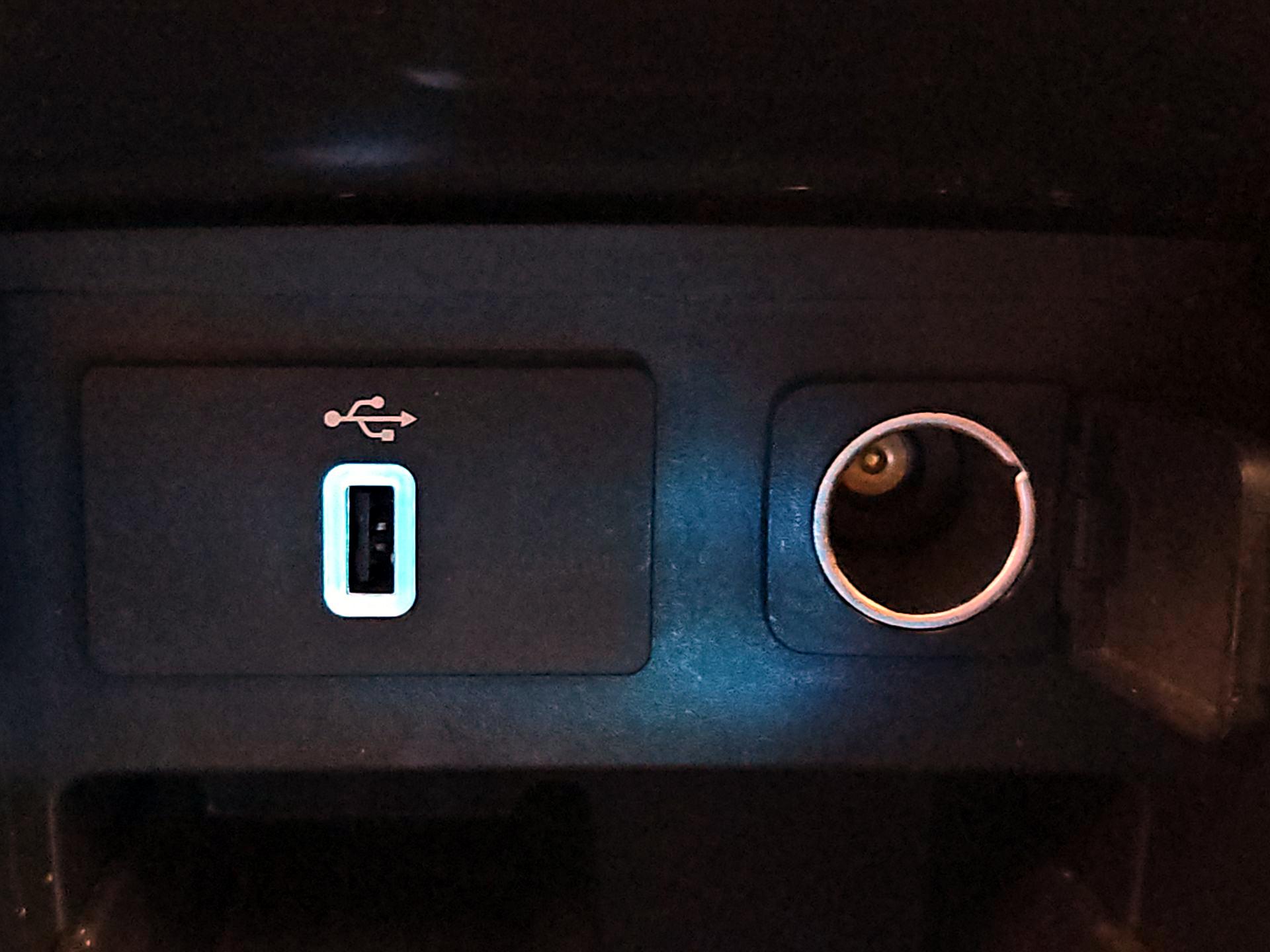 Thumbnail: 2018 Ford Explorer - 19