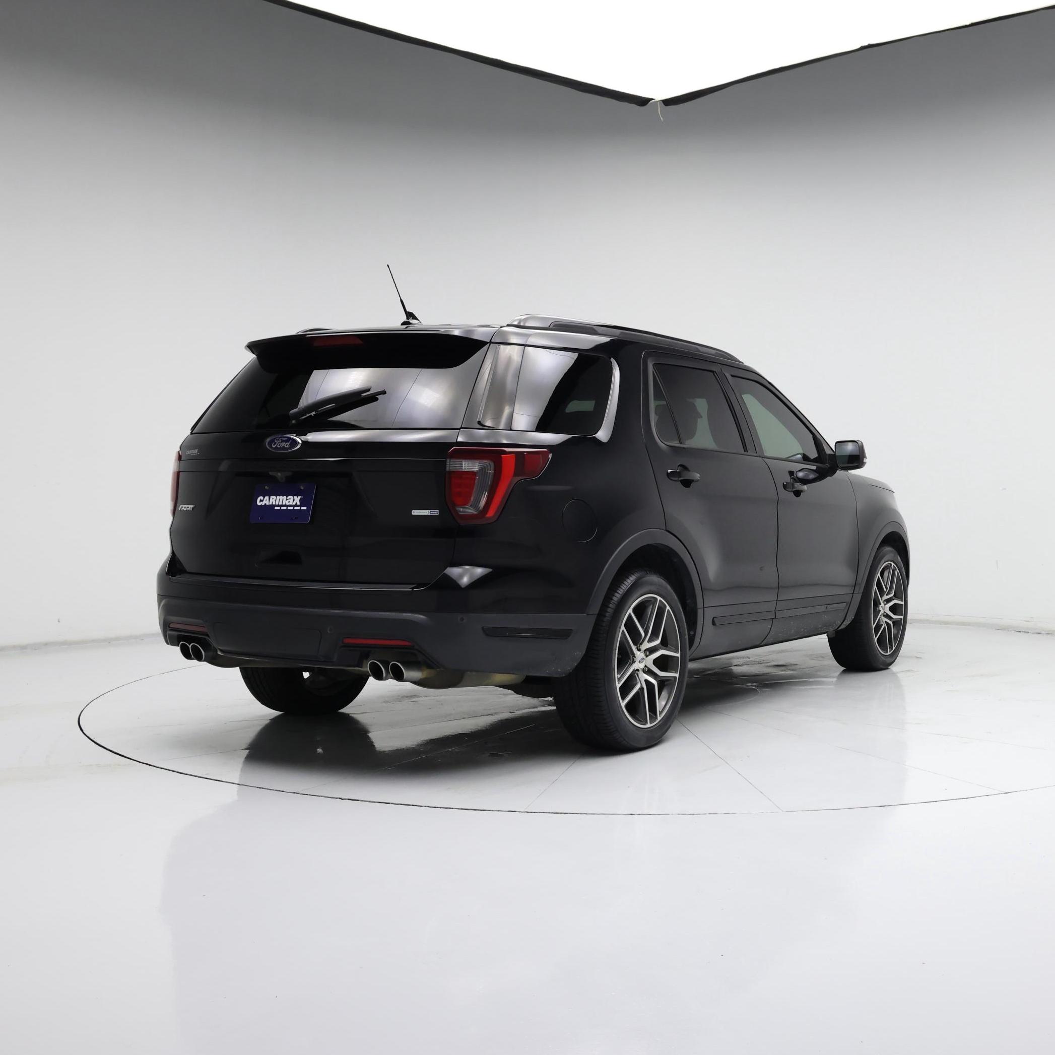 Thumbnail: 2018 Ford Explorer - 8