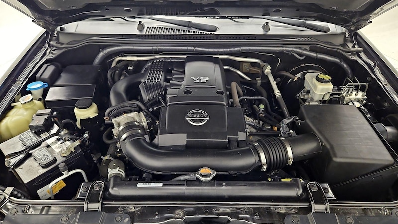 2017 Nissan Frontier SV 19