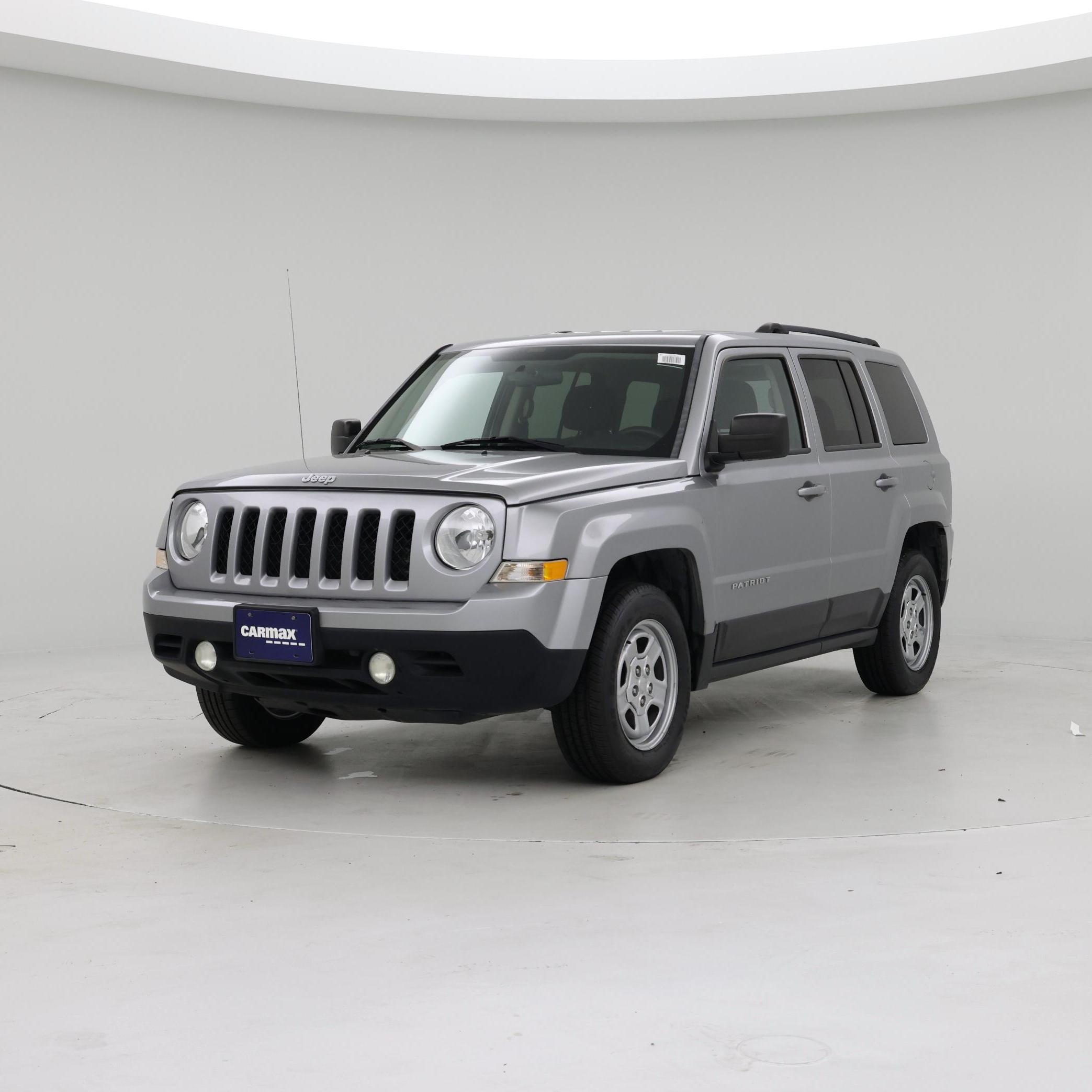 Thumbnail: 2015 Jeep Patriot - 4