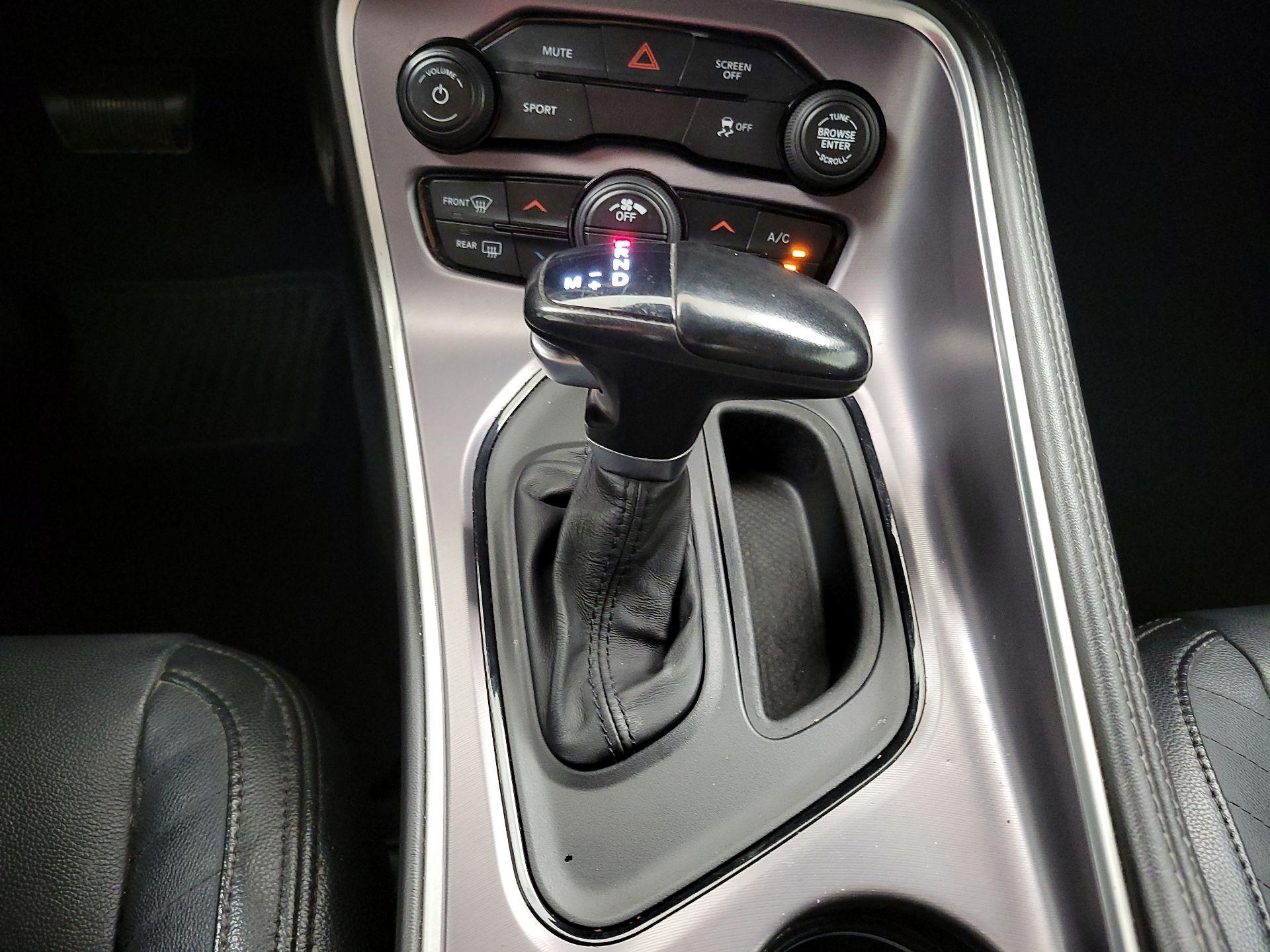 Thumbnail: 2019 Dodge Challenger - 17