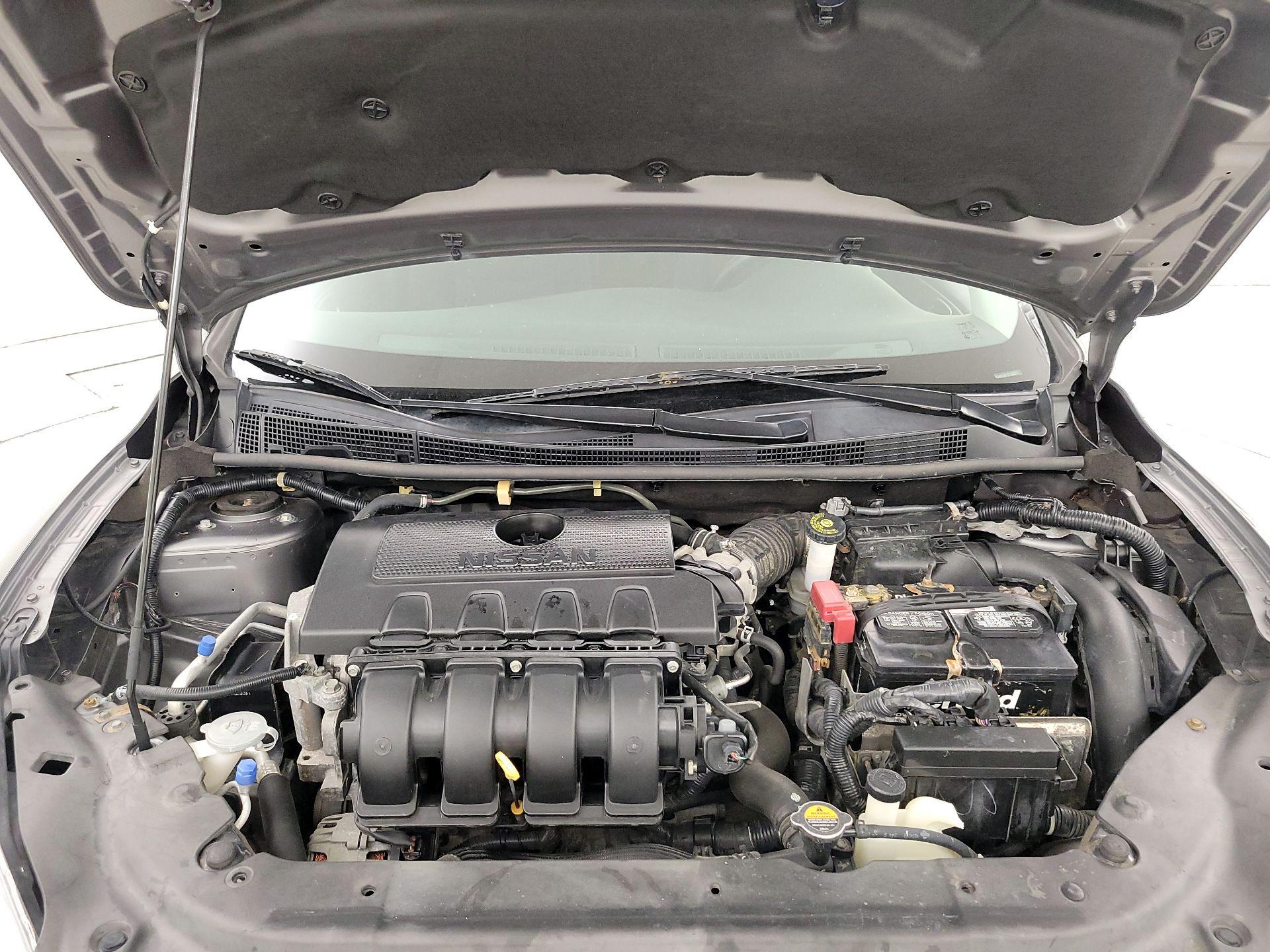Thumbnail: 2015 Nissan Sentra - 20