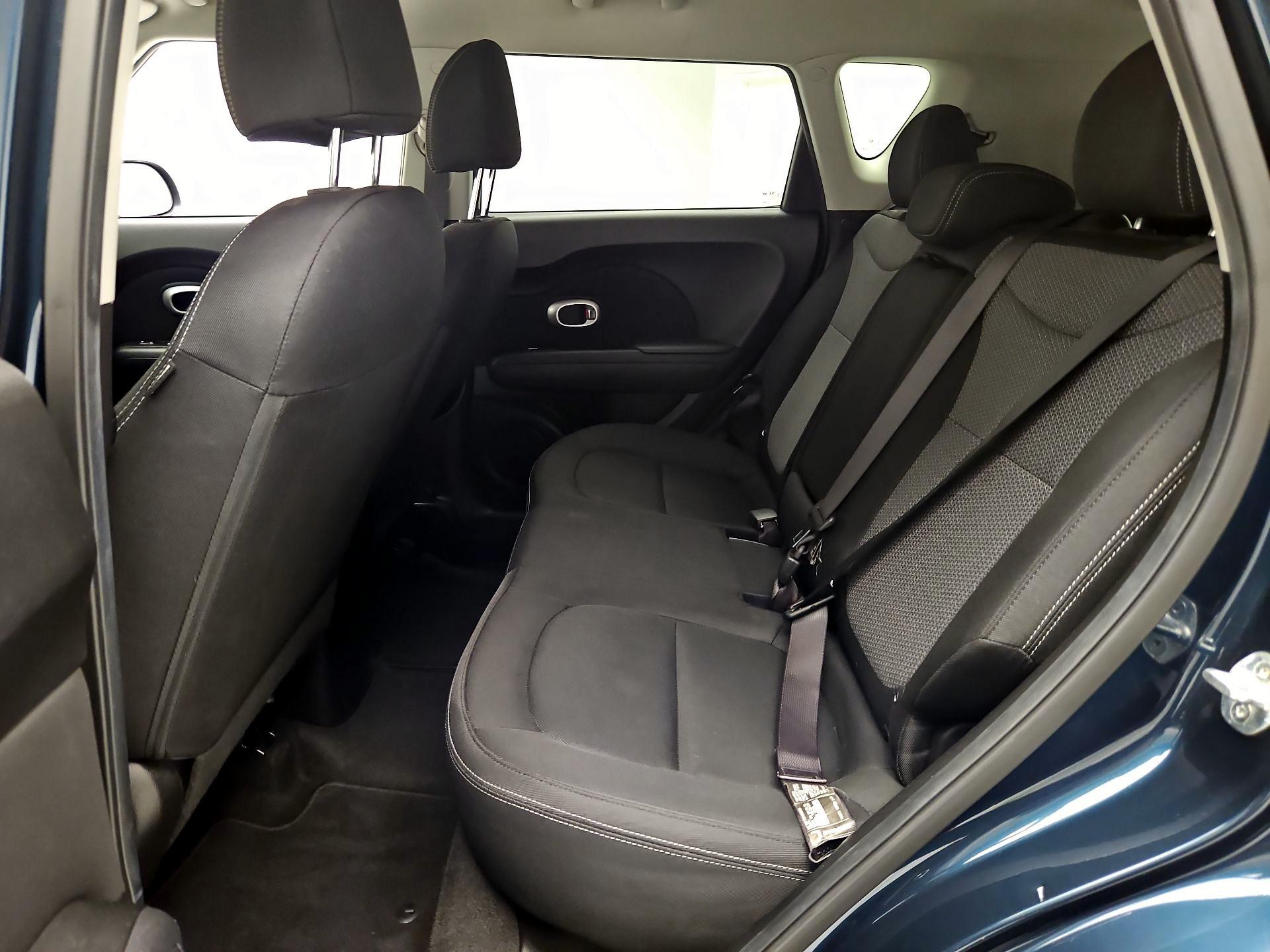 Thumbnail: 2018 Kia Soul - 17