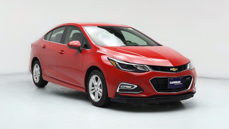 2017 Chevrolet Cruze LT Hero Image