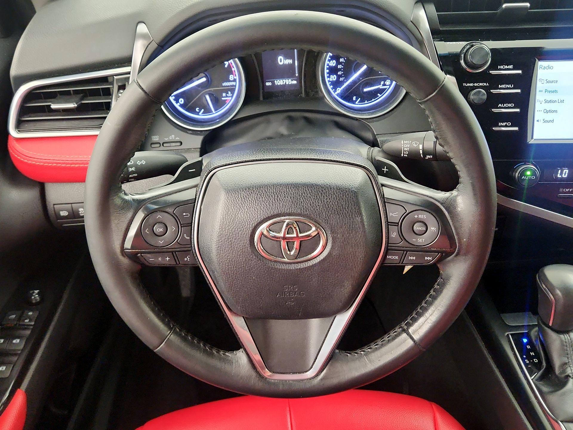 Thumbnail: 2018 Toyota Camry - 10