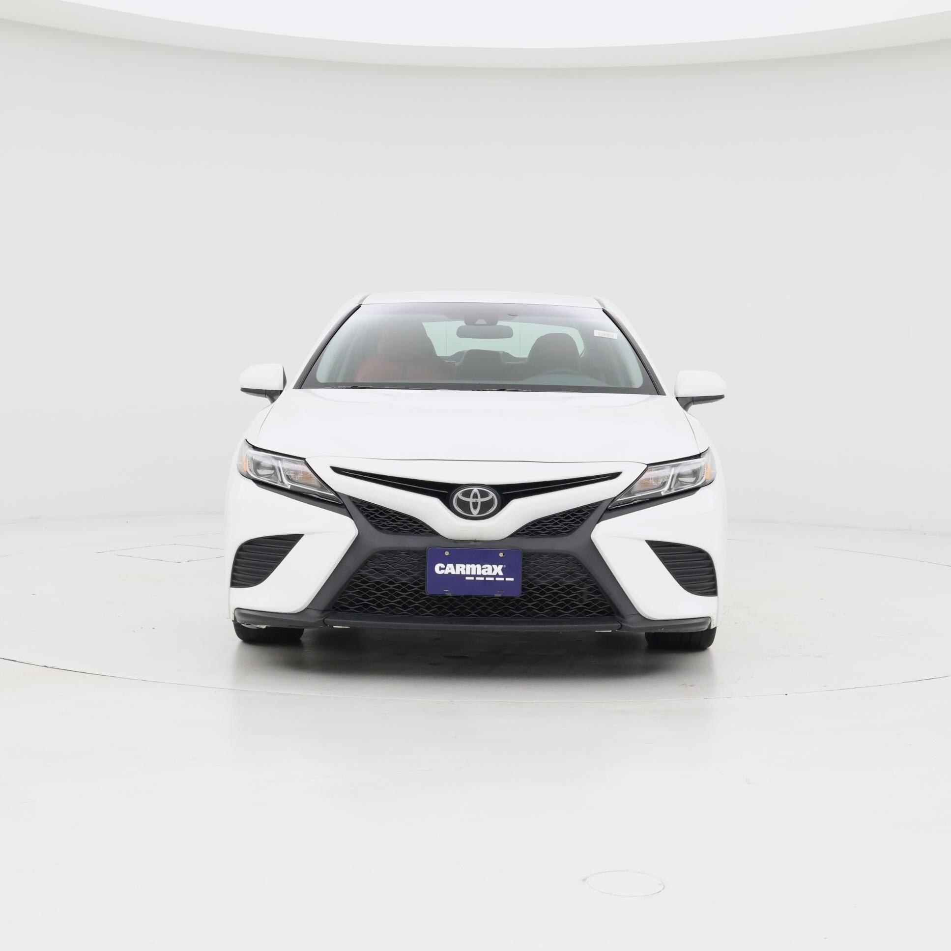 Thumbnail: 2018 Toyota Camry - 5