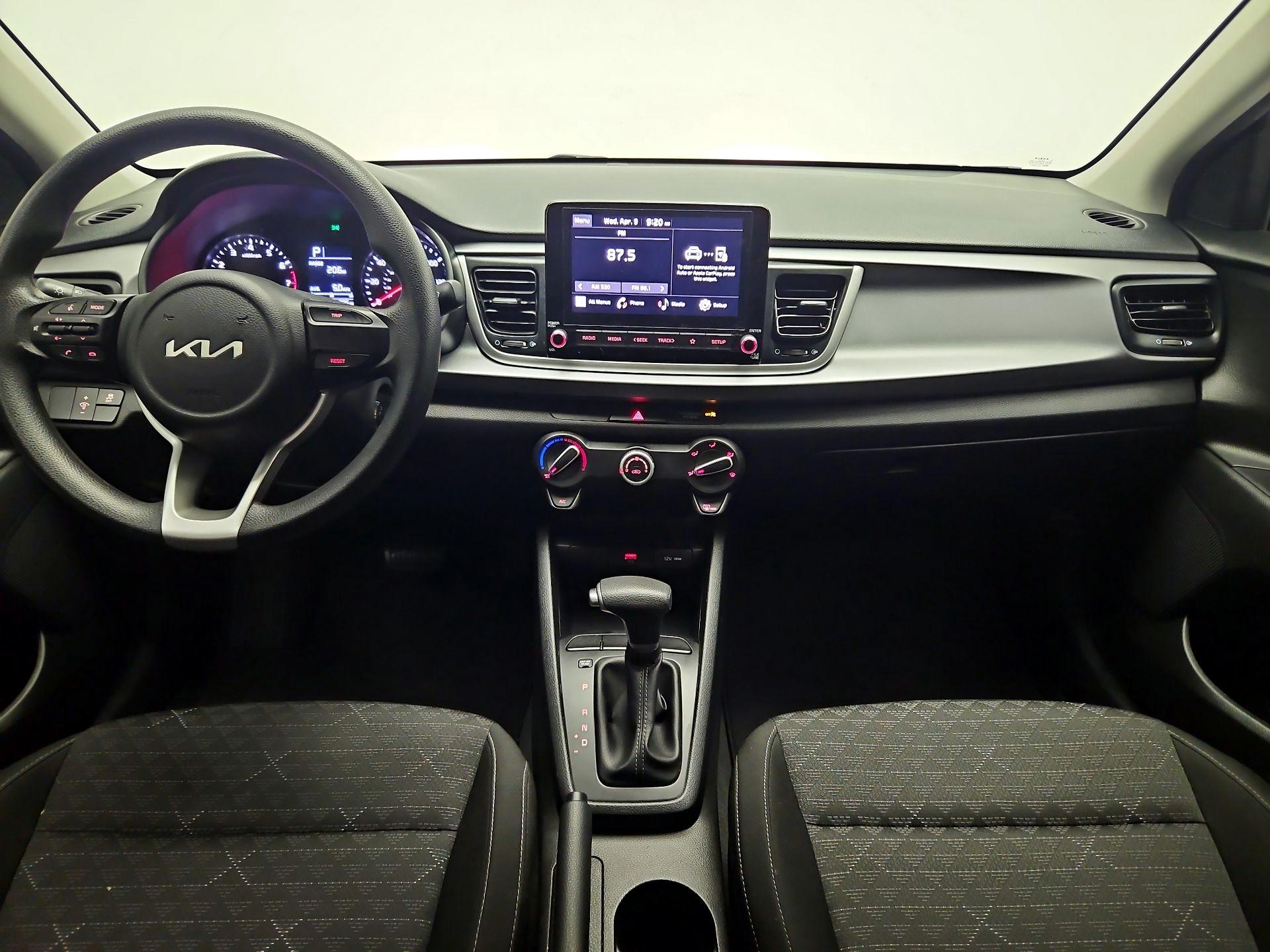 Thumbnail: 2023 Kia Rio - 9