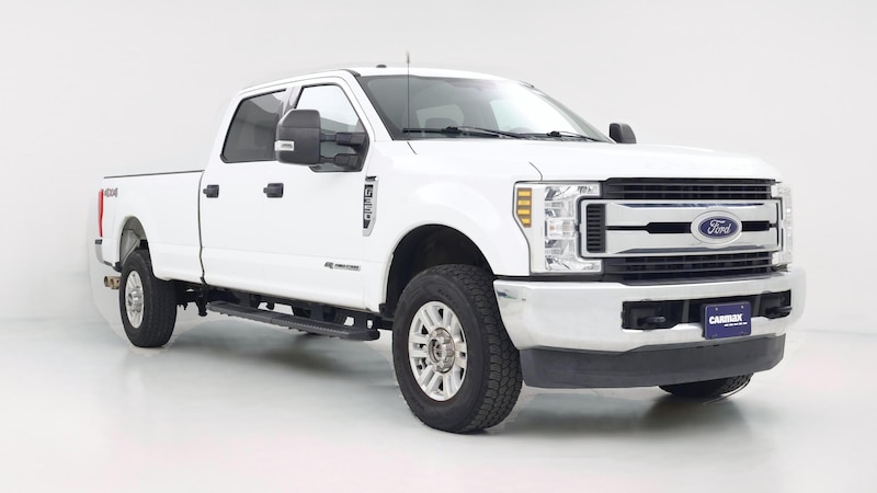 2018 Ford F-350 XLT Hero Image