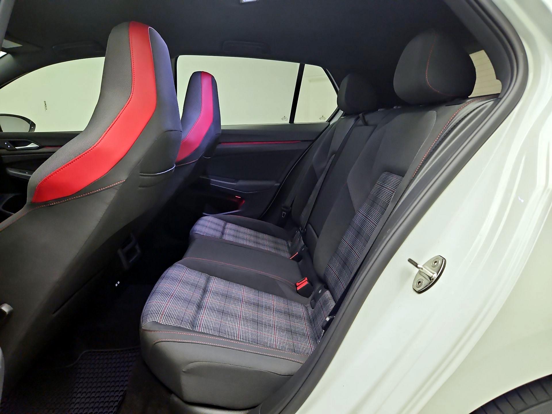 Thumbnail: 2022 Volkswagen Golf - 19
