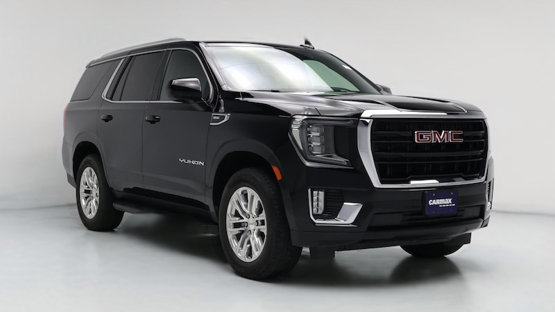 2022 GMC Yukon SLE Hero Image