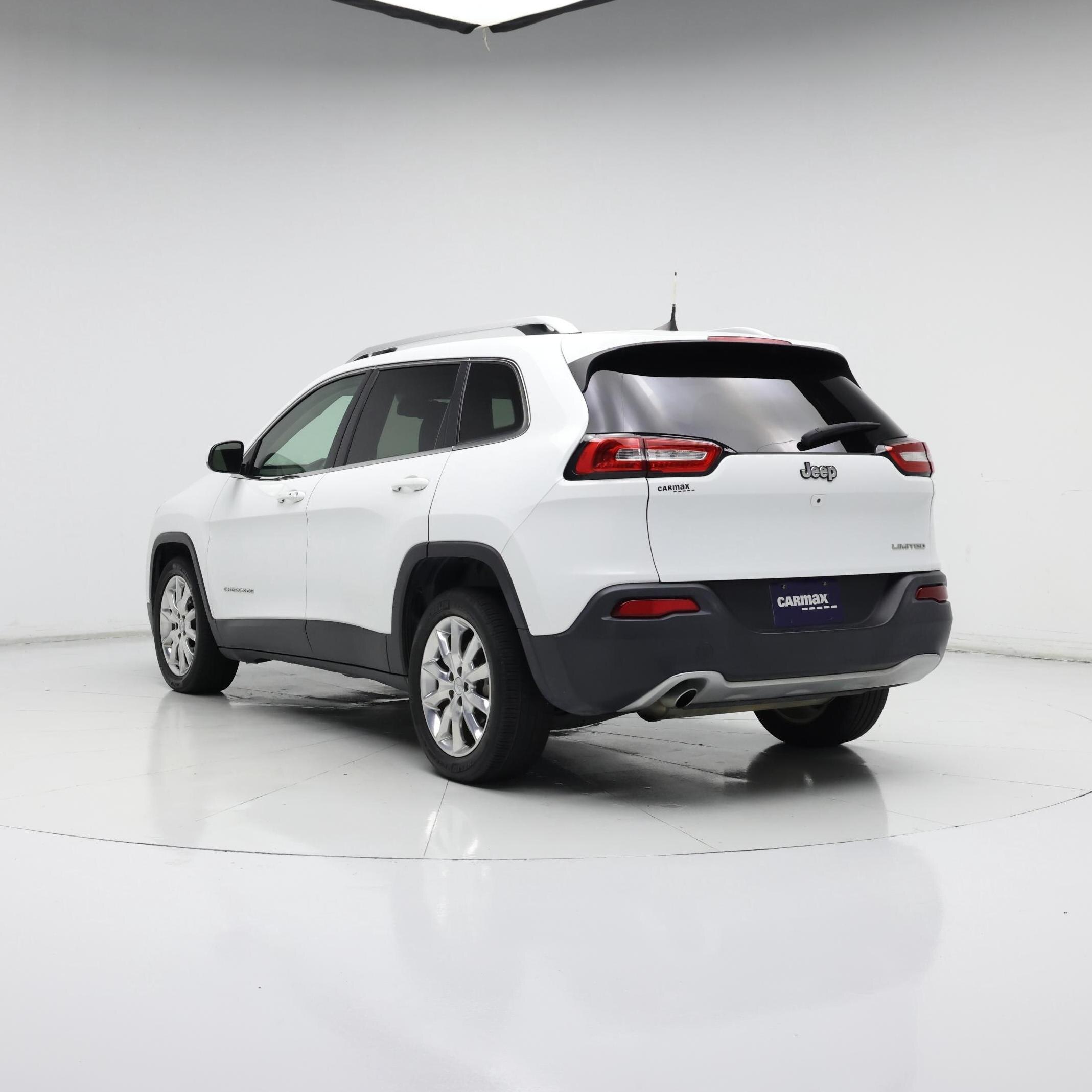 Thumbnail: 2016 Jeep Cherokee - 2