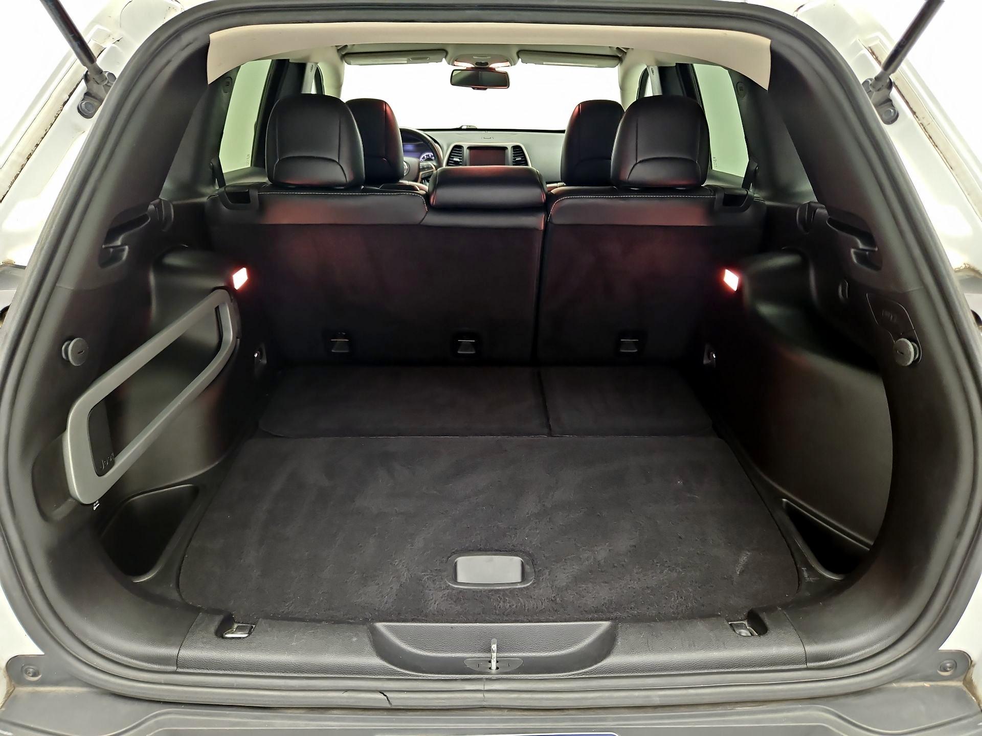Thumbnail: 2016 Jeep Cherokee - 20