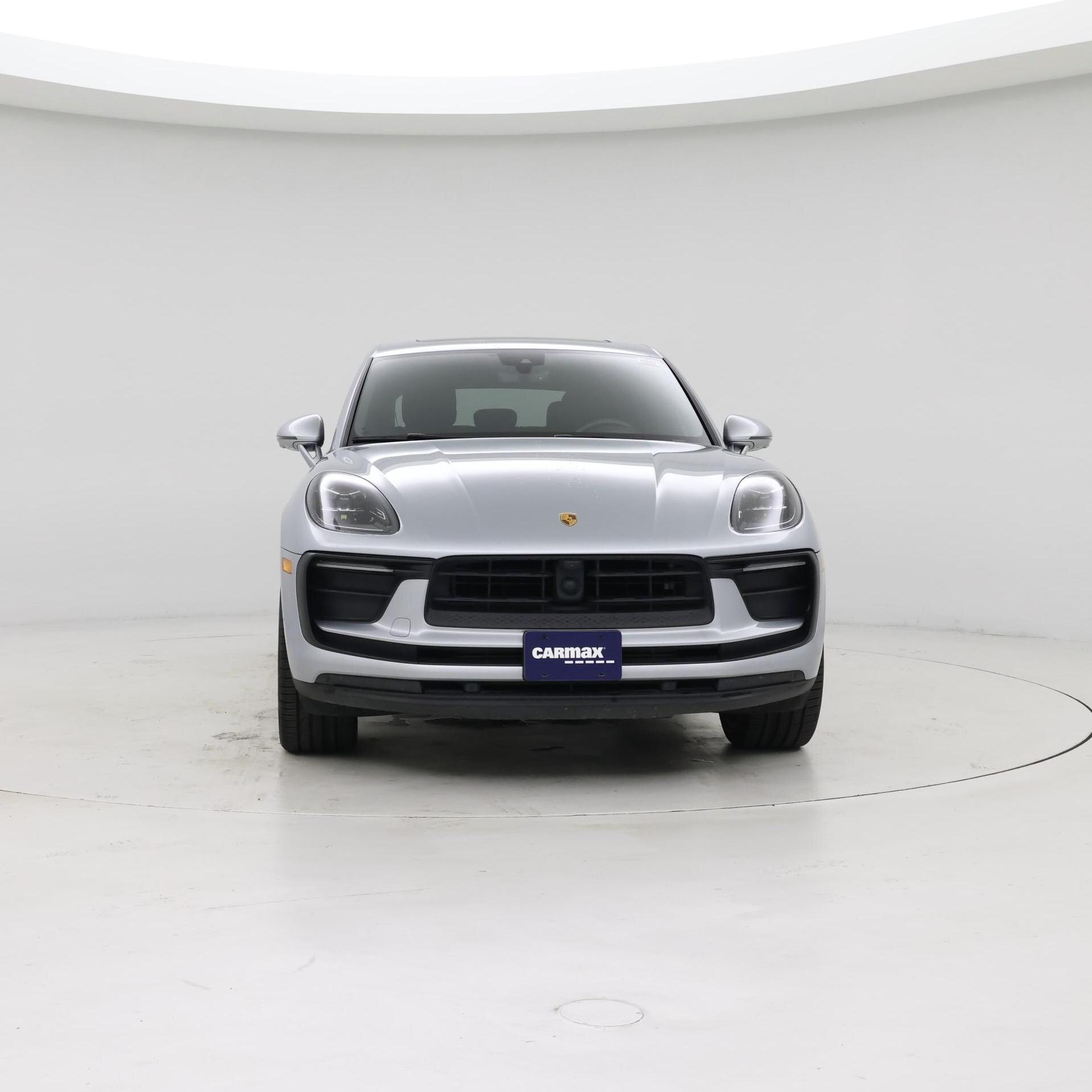 Thumbnail: 2023 Porsche Macan - 5