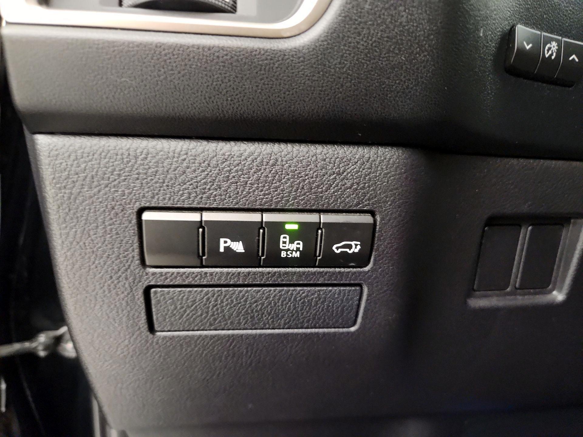 Thumbnail: 2016 Lexus NX - 13