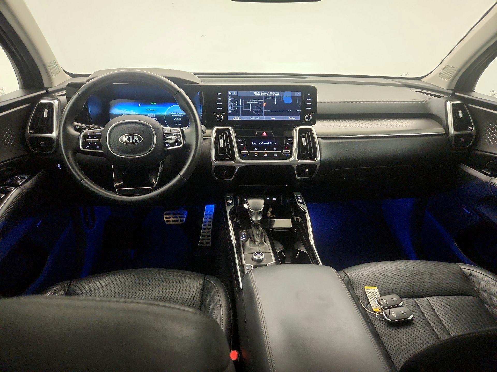 Thumbnail: 2021 Kia Sorento - 9
