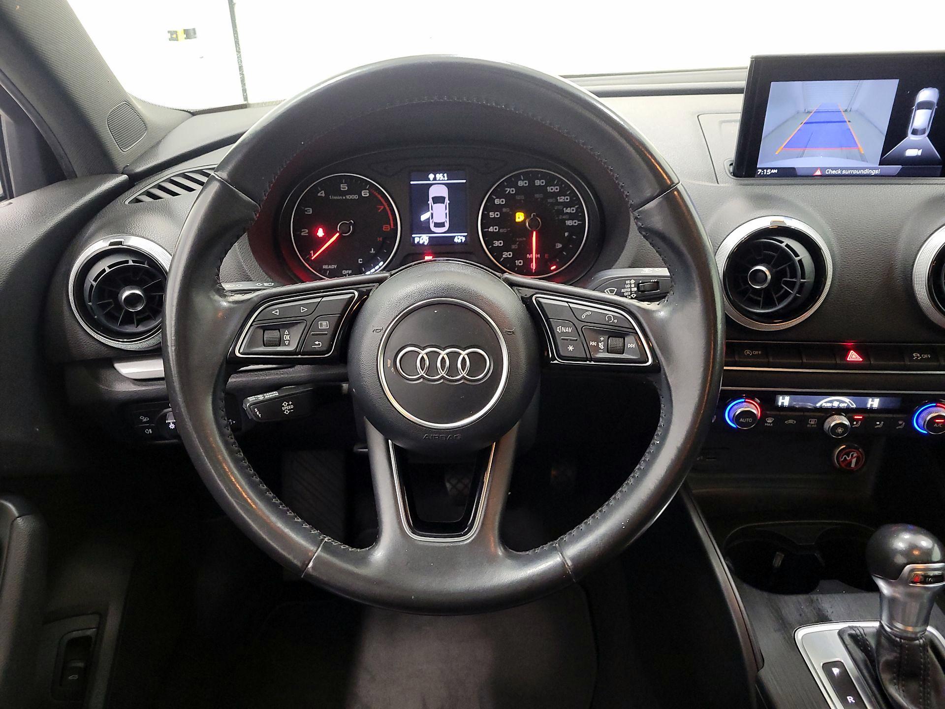 Thumbnail: 2017 Audi A3 - 10