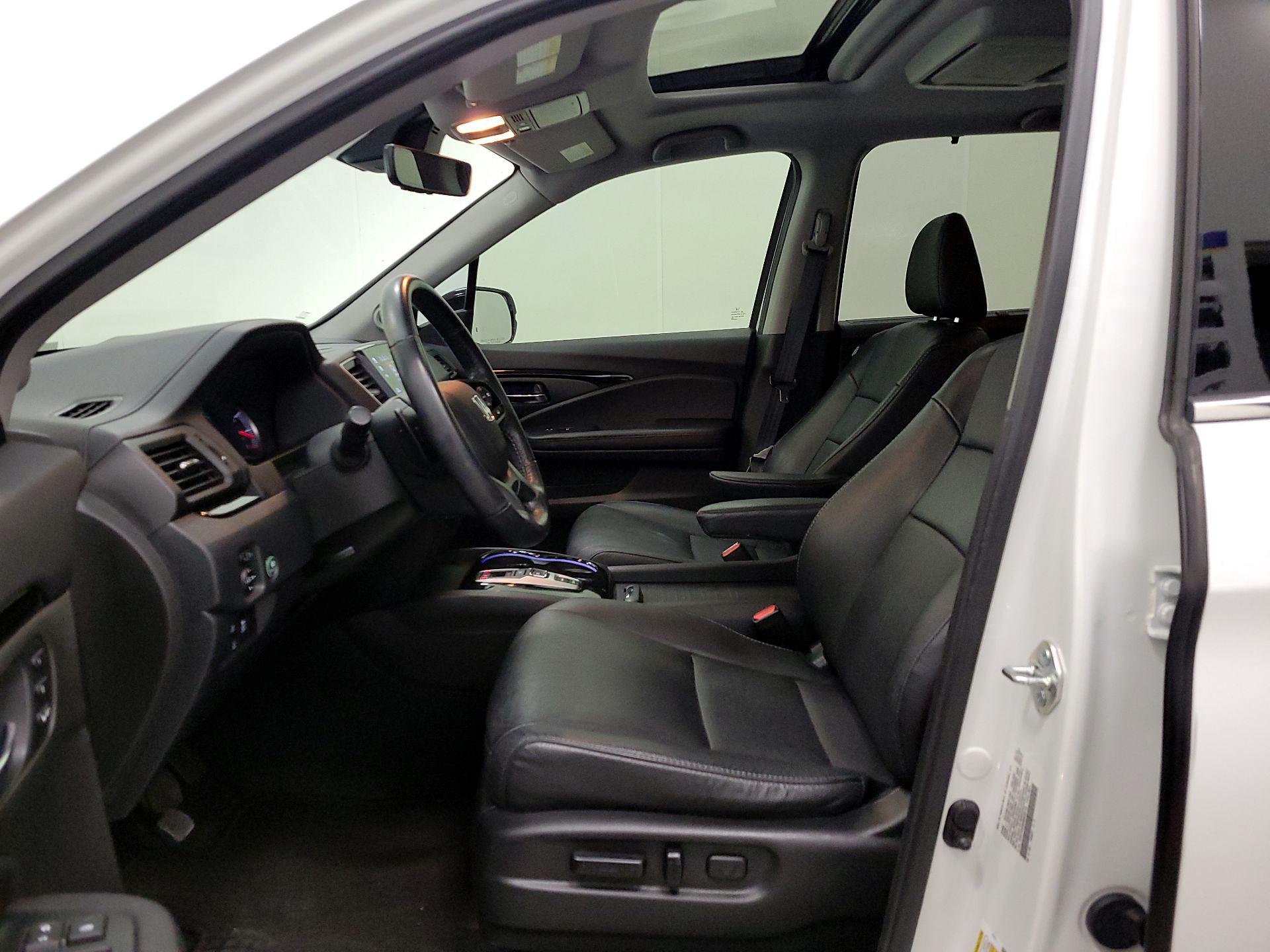 Thumbnail: 2021 Honda Pilot - 11