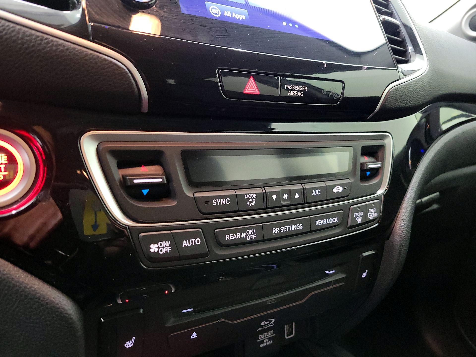 Thumbnail: 2021 Honda Pilot - 16