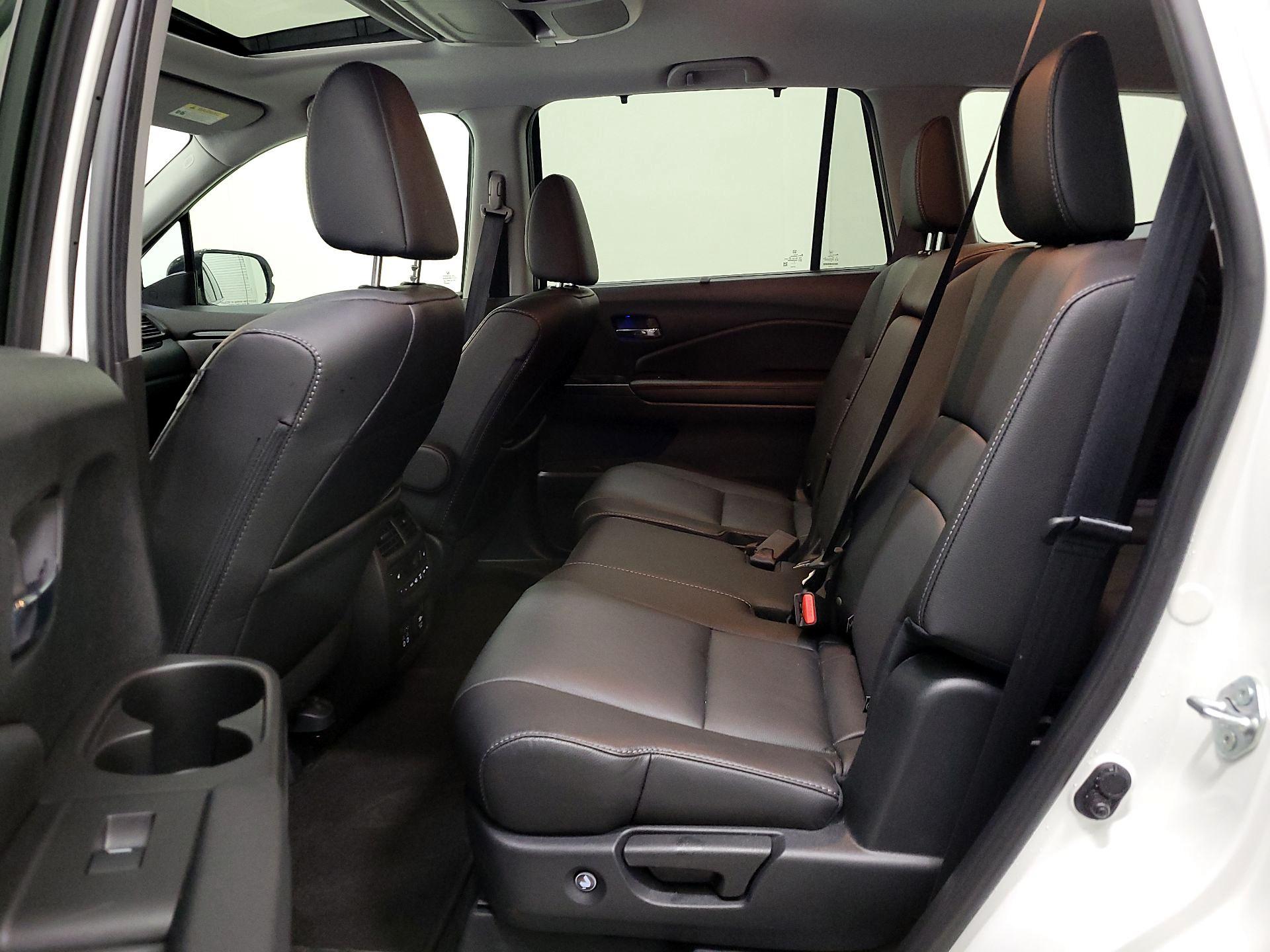 Thumbnail: 2021 Honda Pilot - 20