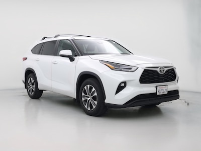 2023 Toyota Highlander XLE -
                Palmdale, CA