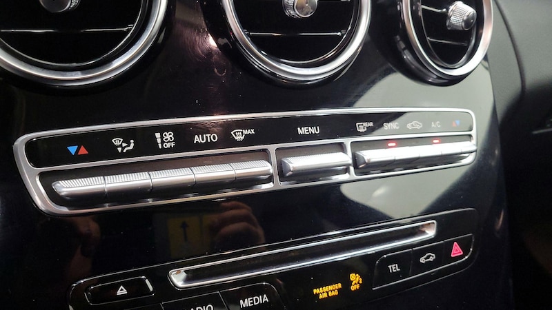 2015 Mercedes-Benz C-Class C 300 15