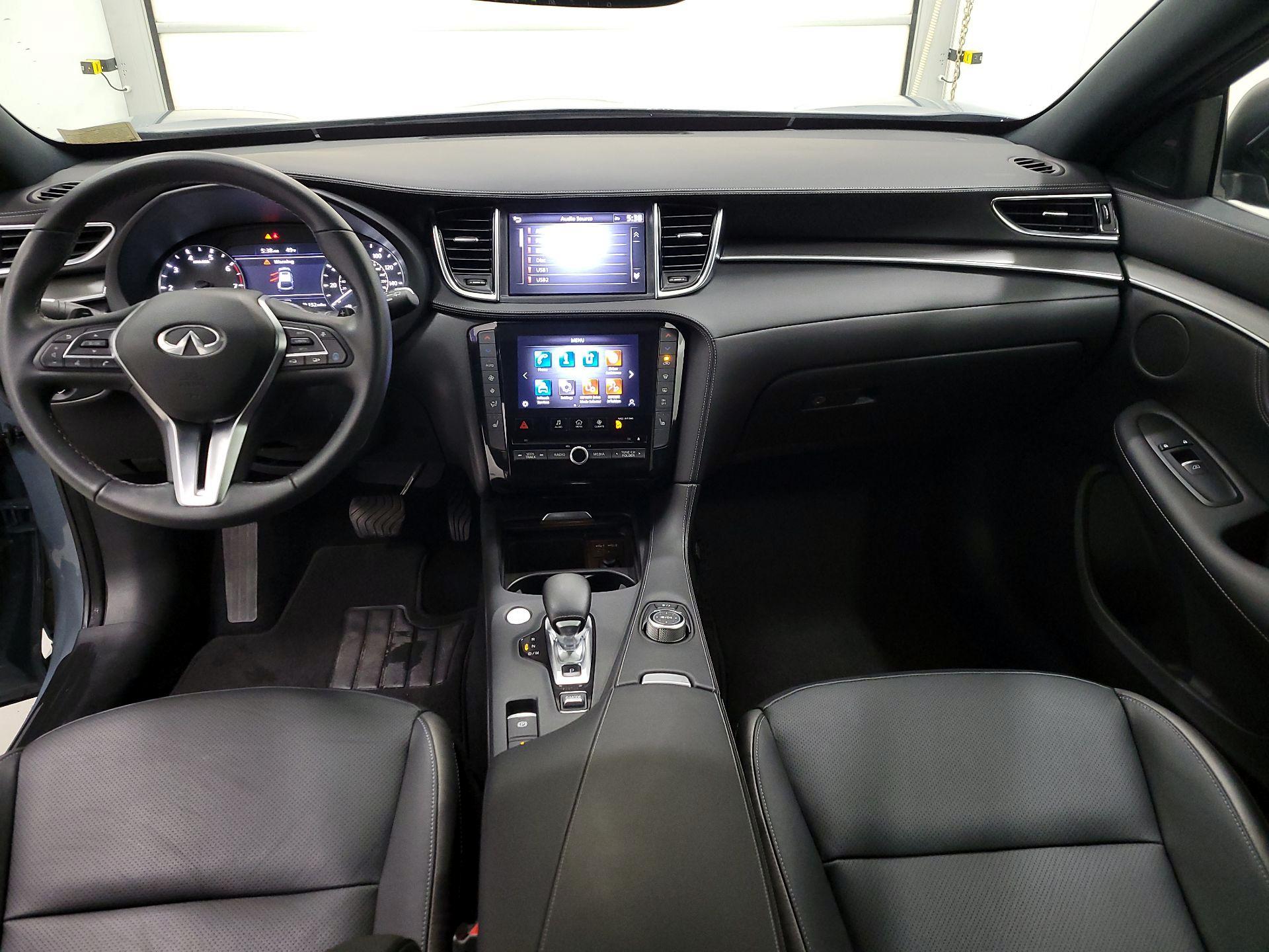 Thumbnail: 2023 INFINITI QX55 - 9