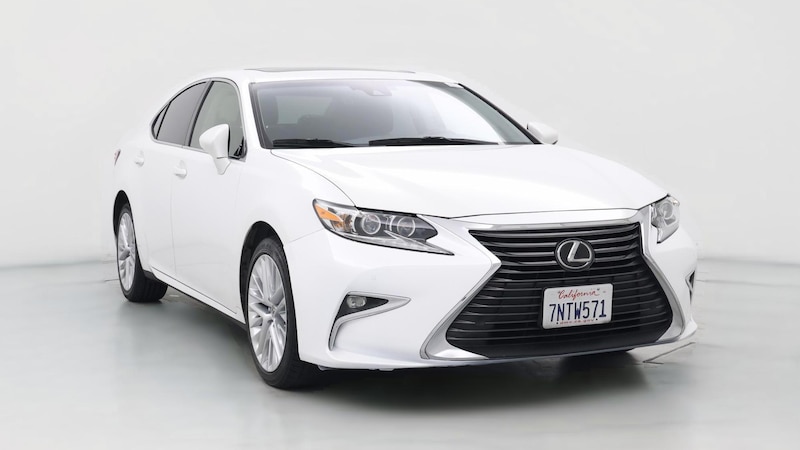 2016 Lexus ES 350 Hero Image