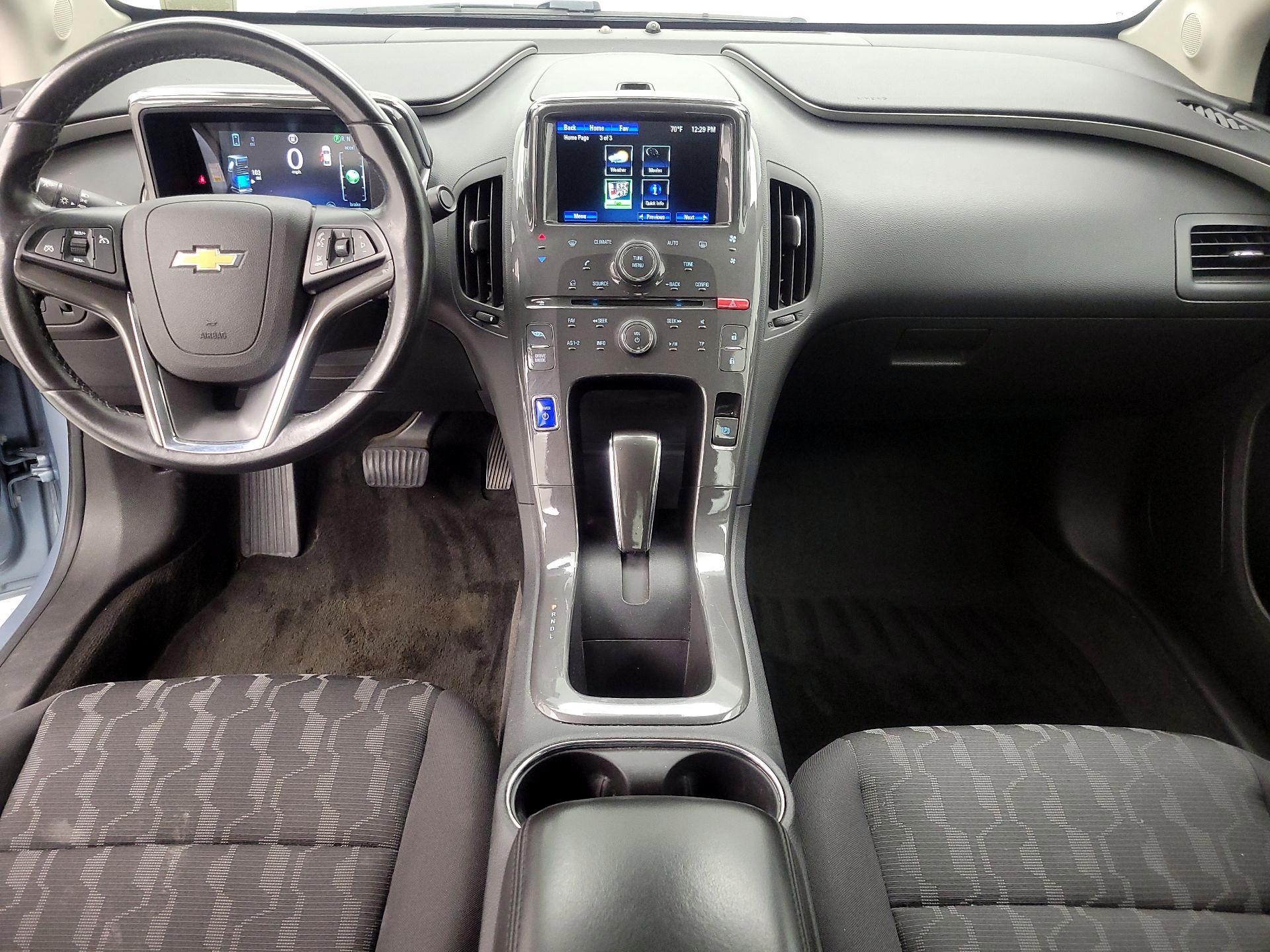 Thumbnail: 2015 Chevrolet Volt - 9