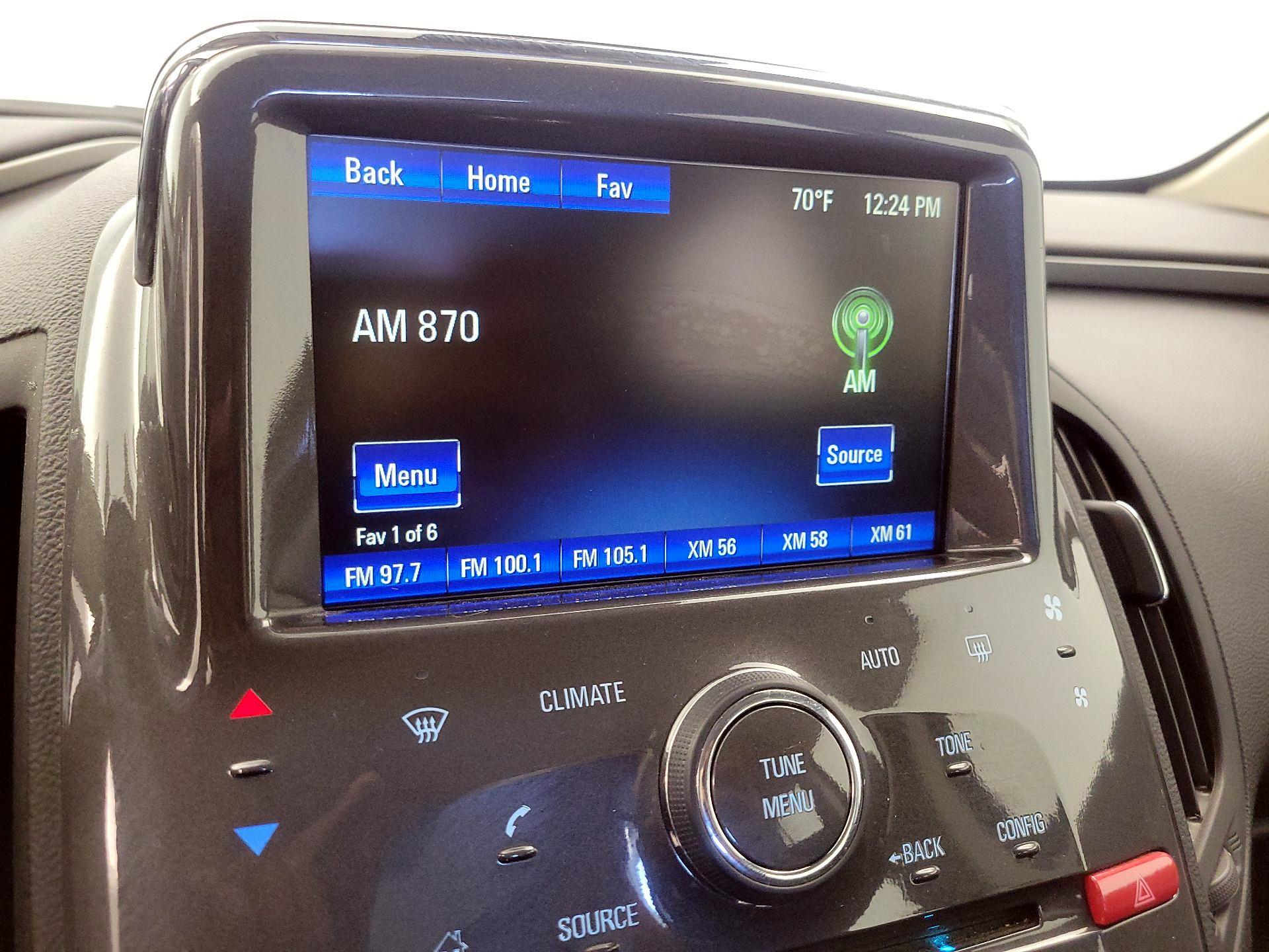 Thumbnail: 2015 Chevrolet Volt - 14