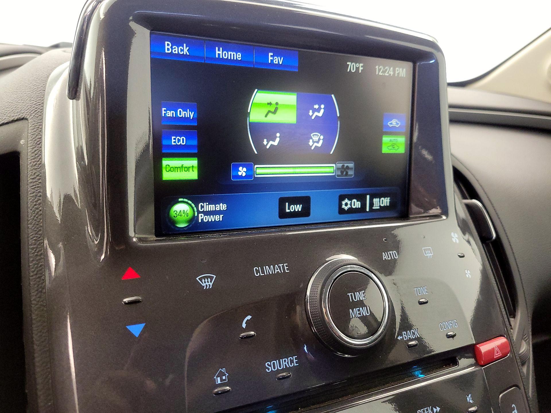 Thumbnail: 2015 Chevrolet Volt - 15