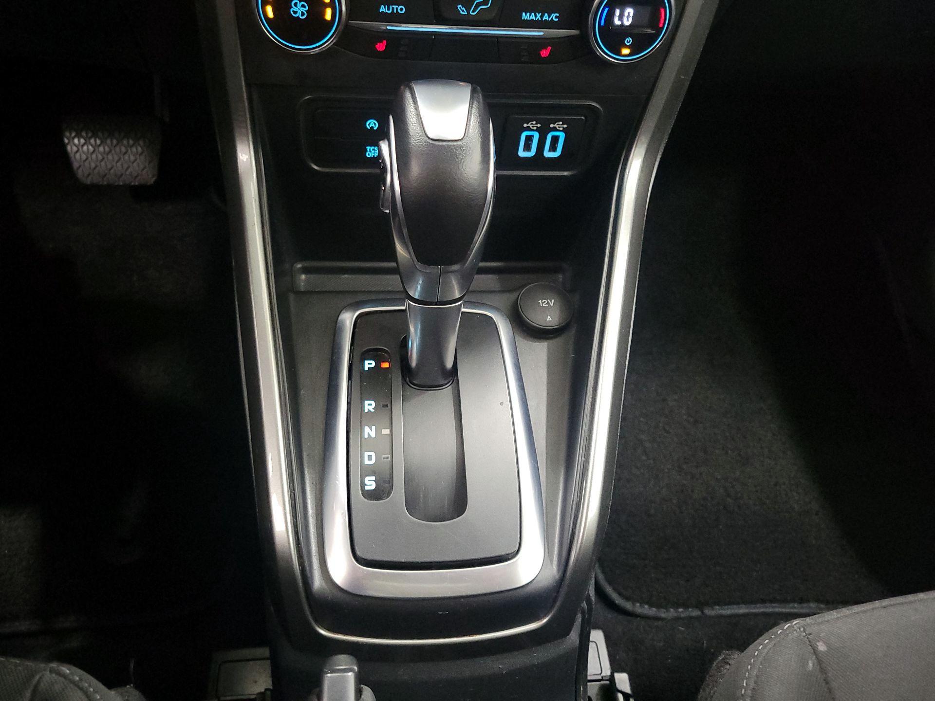 Thumbnail: 2018 Ford EcoSport - 16