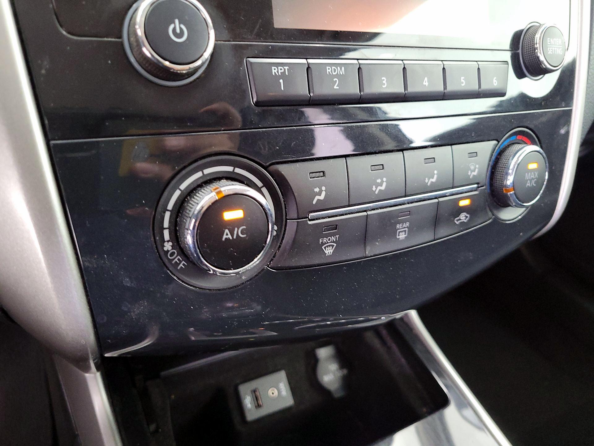 Thumbnail: 2014 Nissan Altima - 15