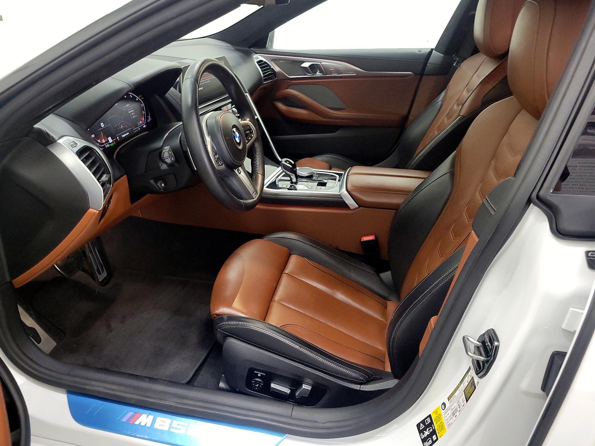 Thumbnail: 2022 BMW 8 Series - 11